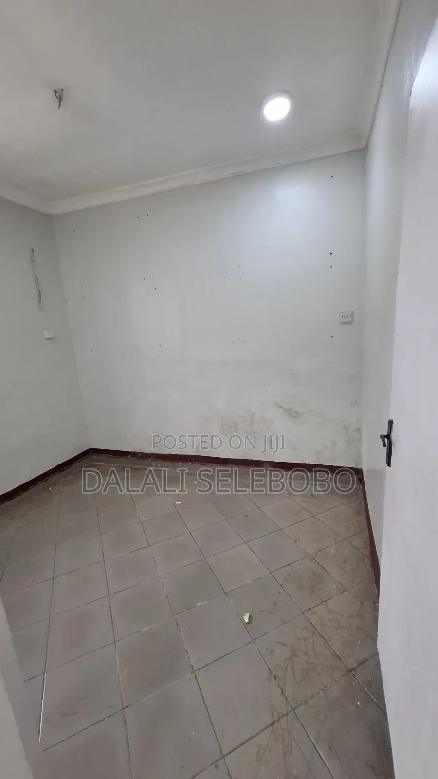 Privatte Office 2studio Full AC at Mliman City Mall