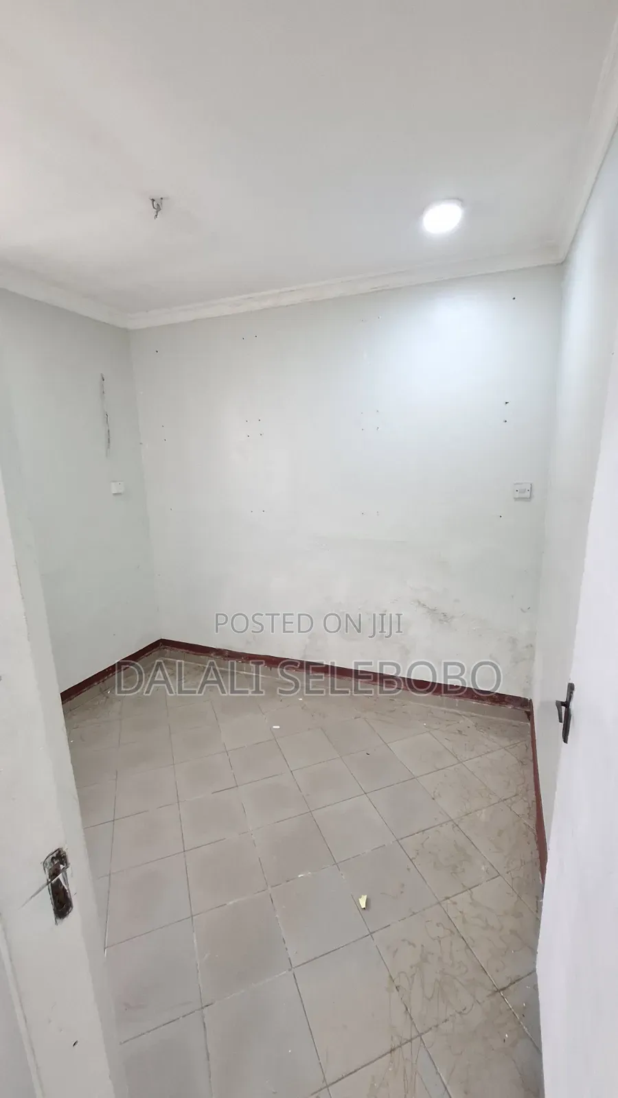 Privatte Office 2studio Full AC at Mliman City Mall
