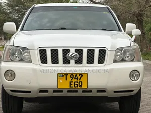 Toyota Kluger 2003