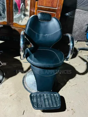 Viti Vya Saloon Original Color Black