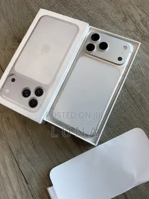 New Apple iPhone 17 Pro Max 256 GB Silver