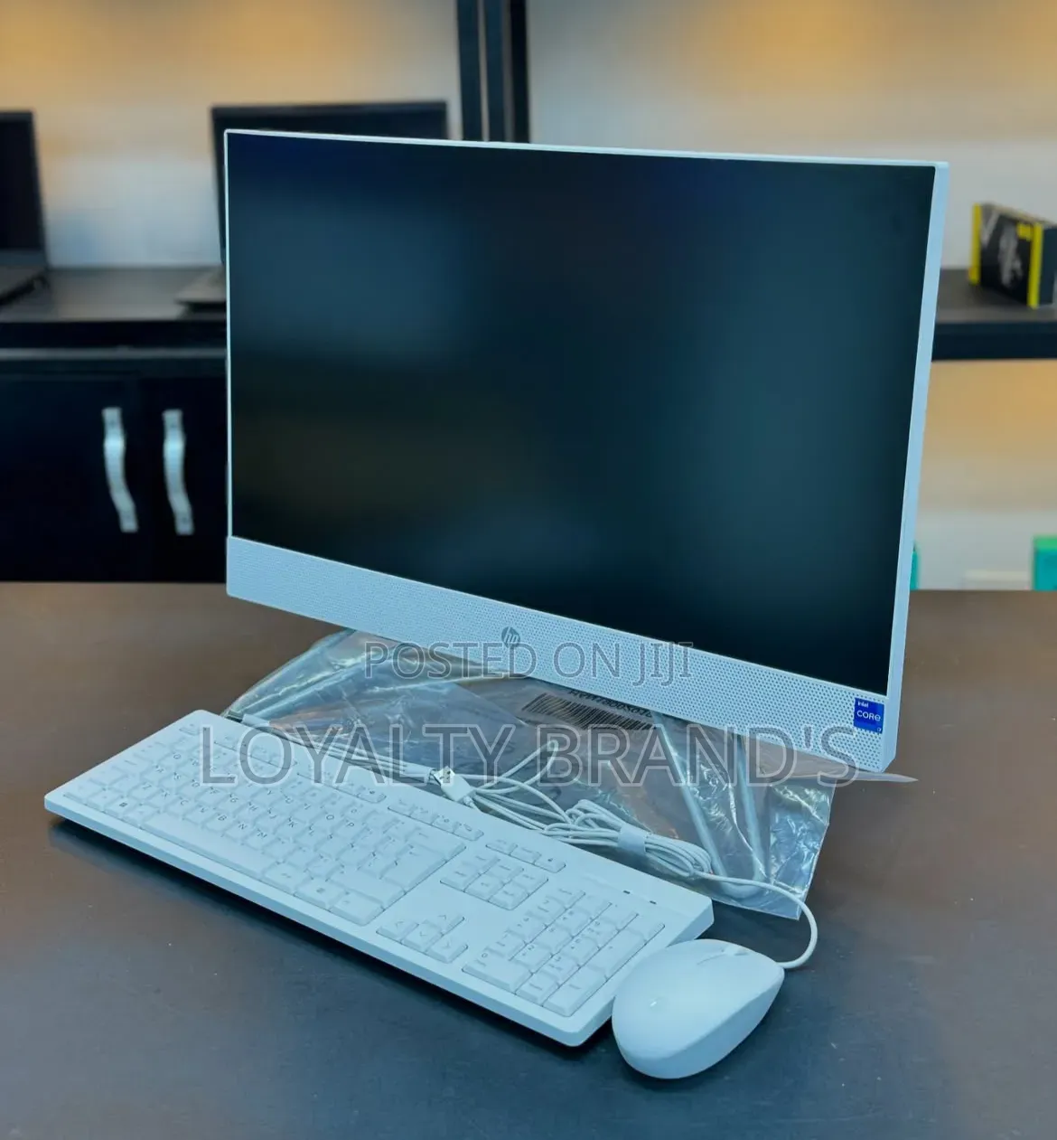New Desktop Computer HP 8GB Intel Core i5 SSD 512GB