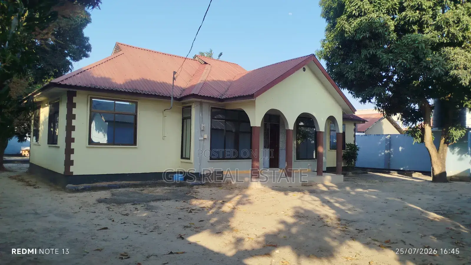 3bdrm House in Tabata Kinyerezi for sale