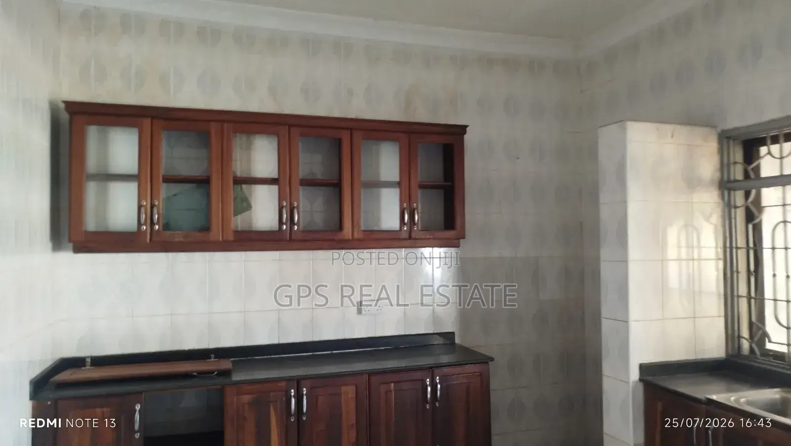 3bdrm House in Tabata Kinyerezi for sale