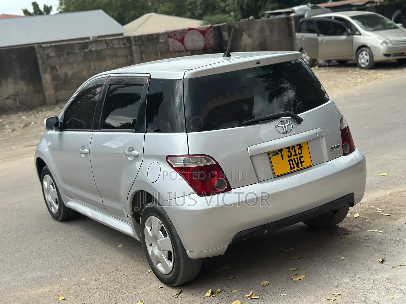 Toyota IST 2006 Silver