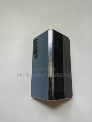 New Samsung Galaxy Z Fold4 1 TB Gray