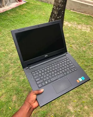 Laptop Dell 16 Premium 4GB Intel Core i5 HDD 250GB