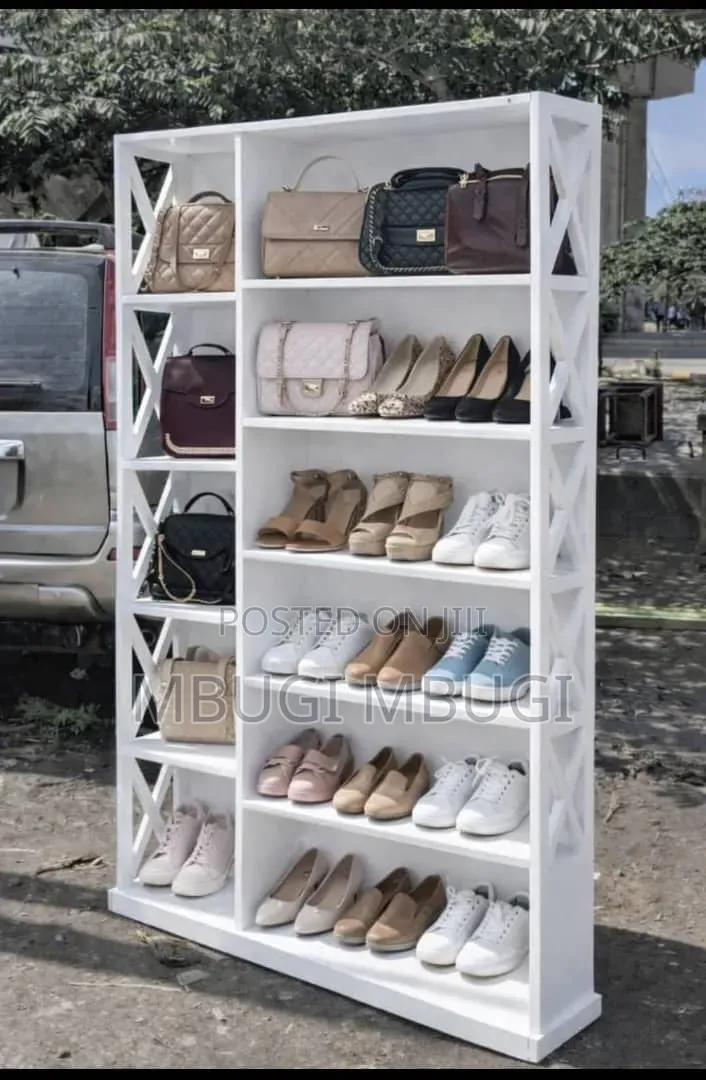 Shoe Rack Na Mikoba Tuza Hapo