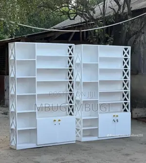 Shoe Rack Na Mikoba Tuza Hapo