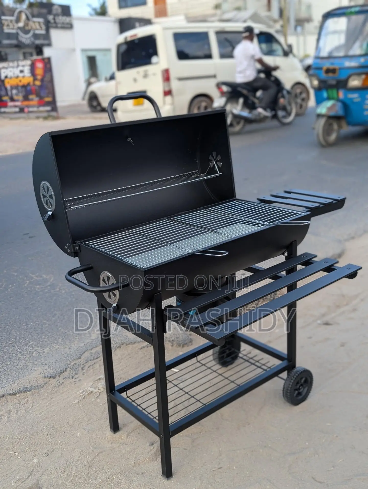 Charcoal BBQ Grill