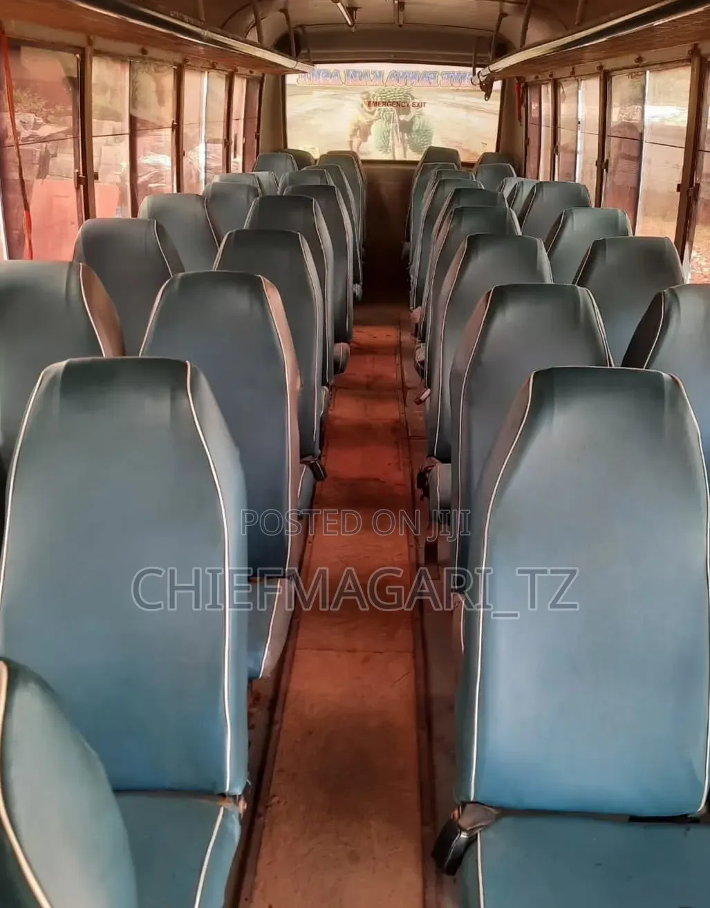 Tata Starbus Ultra Skool 2018 White