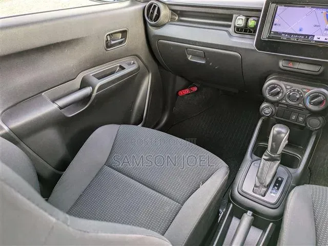 Suzuki Ignis 2017 Silver