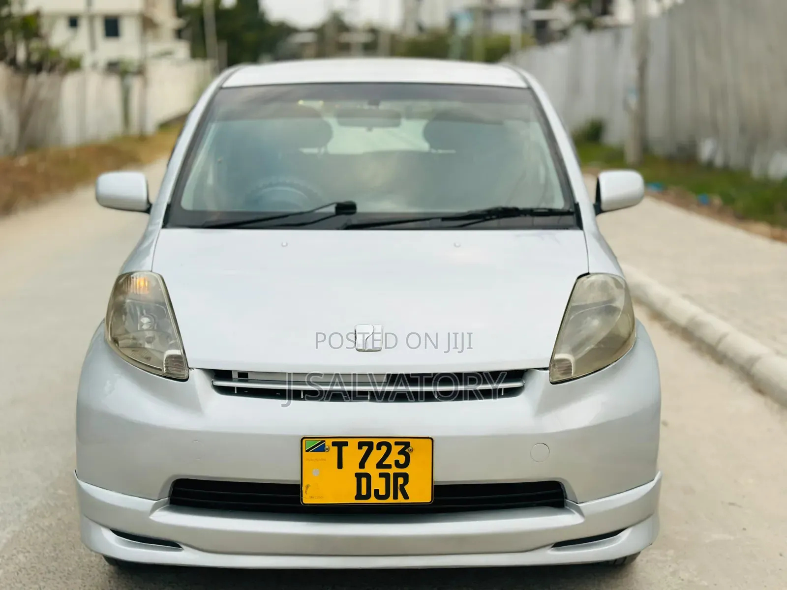 Toyota Passo 2005 Silver