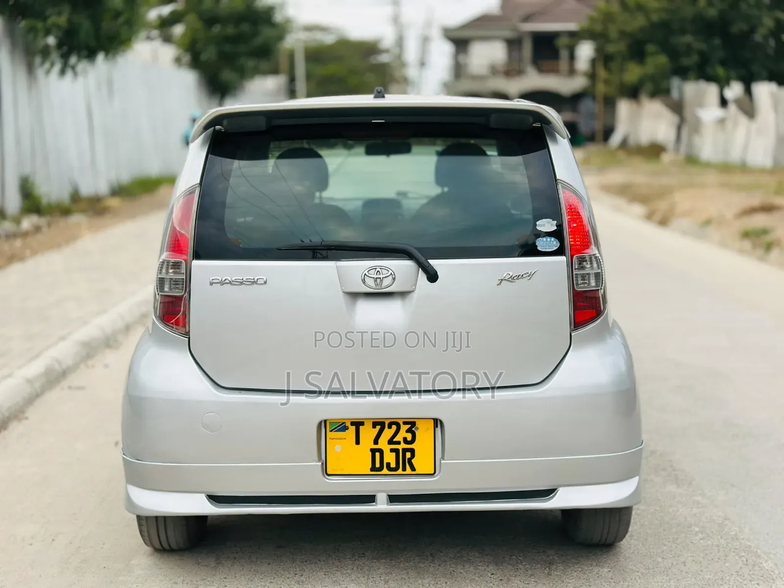 Toyota Passo 2005 Silver