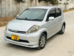 Toyota Passo 2005 Silver