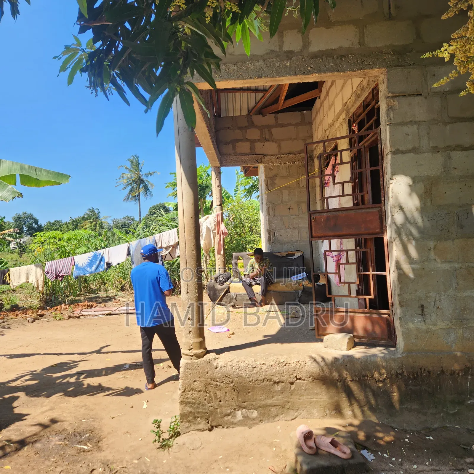 Kiwanja Kinauzwa Dege