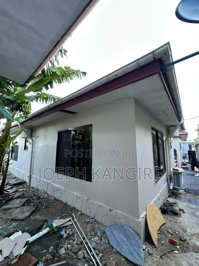 5bdrm House in Ubungo, Mbweni for sale