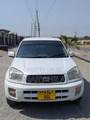 Toyota RAV4 2005 White