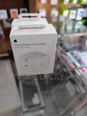 40 W Dynamic Power Adapter With 60 W Max