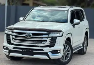 New Toyota Land Cruiser 2024 White