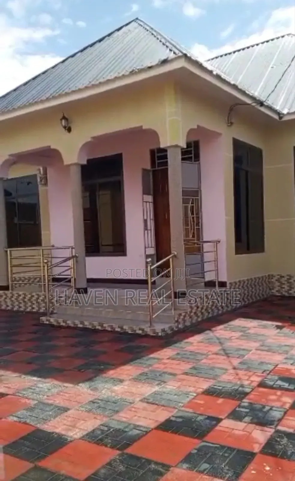 3bdrm House in Kigamboni for sale