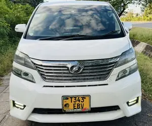 Toyota Vellfire 2011 White