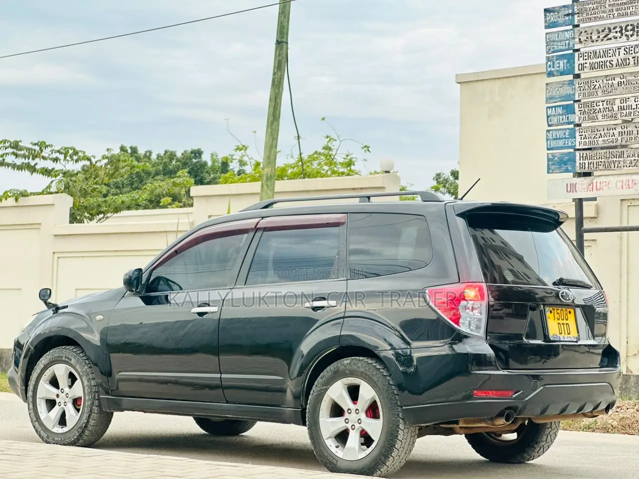 Subaru Forester 2013 Black