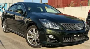 Toyota Crown 2008 Green