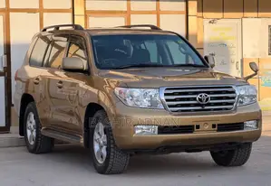 Toyota Land Cruiser 4.5 V8 VXR 2008 Gold