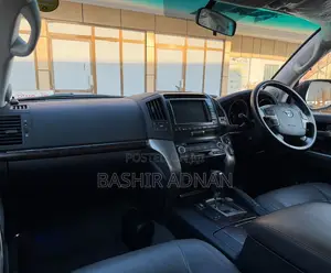 Toyota Land Cruiser 4.5 V8 VXR 2008 Gold
