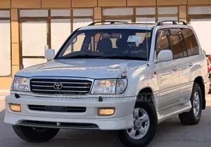 Toyota Land Cruiser 2002 Off white