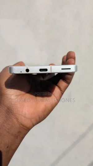 Sharp Aquos sense7 plus 128 GB Silver