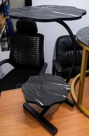 Meza Ya Pembeni Ya Sofa (C-Side Table / Couch Table)