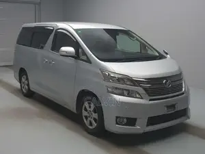 Toyota Vellfire 2012 Silver