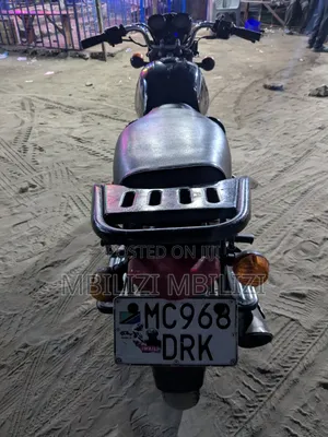 Bajaj Boxer 125 2025 Black