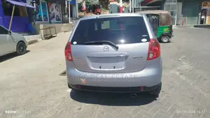 Mazda Verisa 2010 Silver