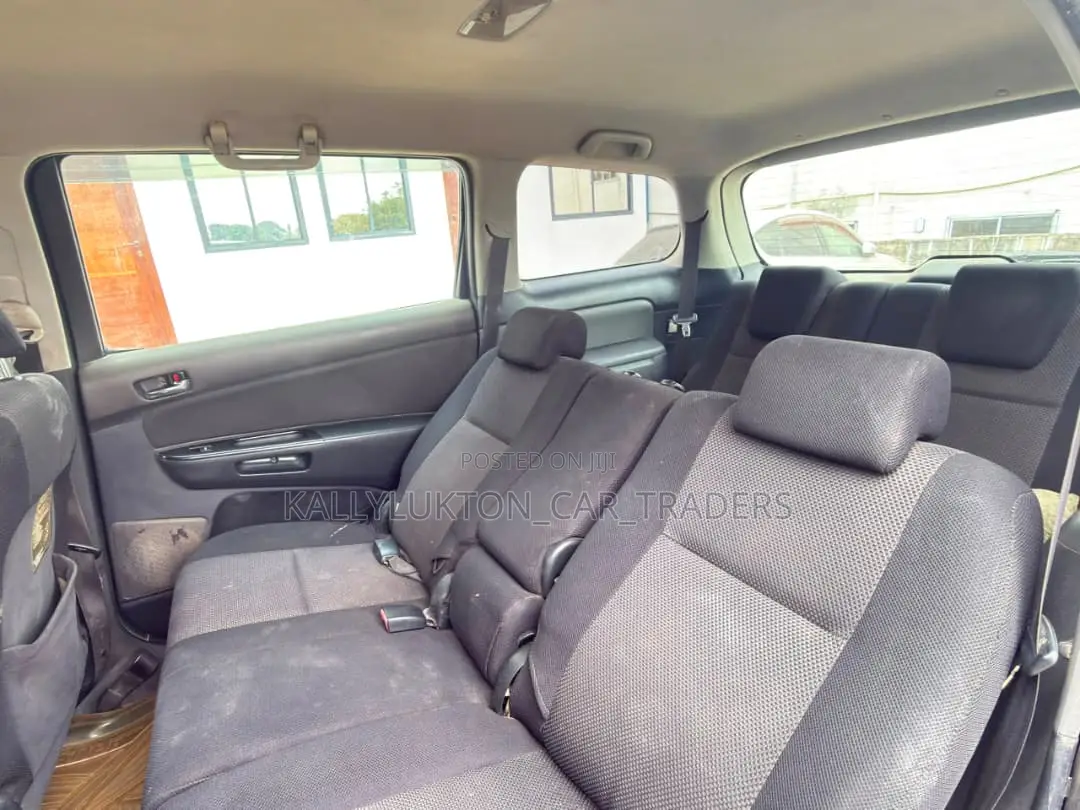 Toyota Wish 2005 Black