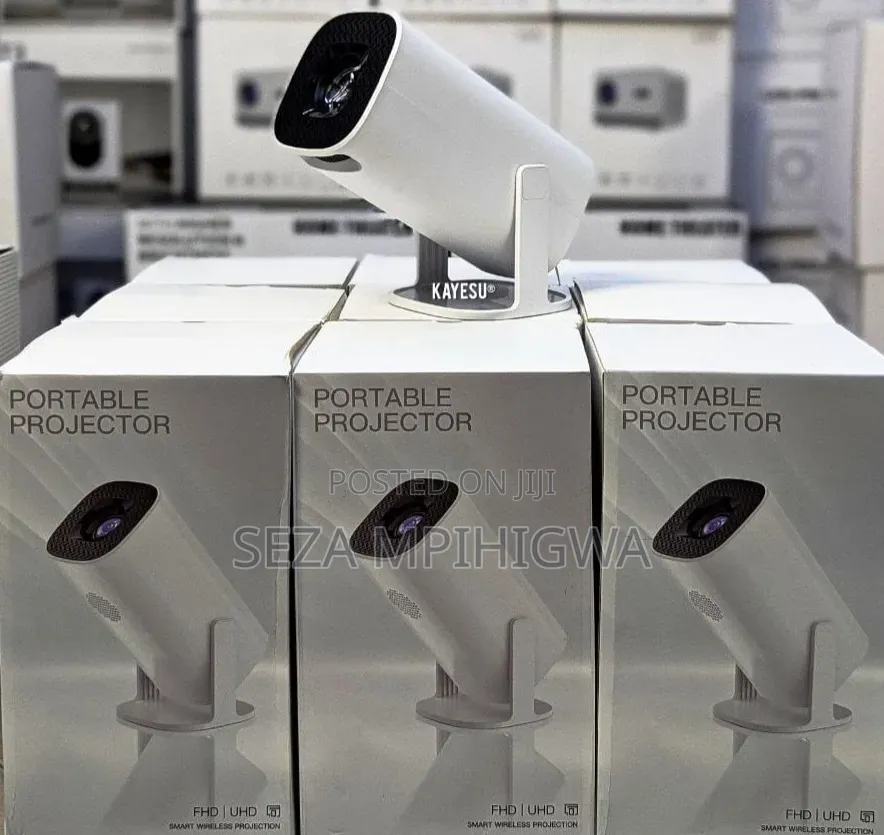 *Projector