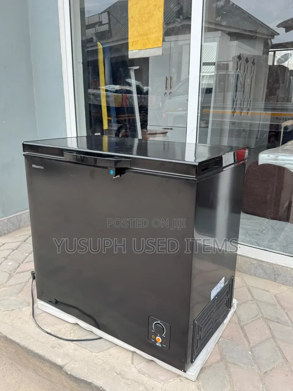 Hisense Frizer // 200L //
