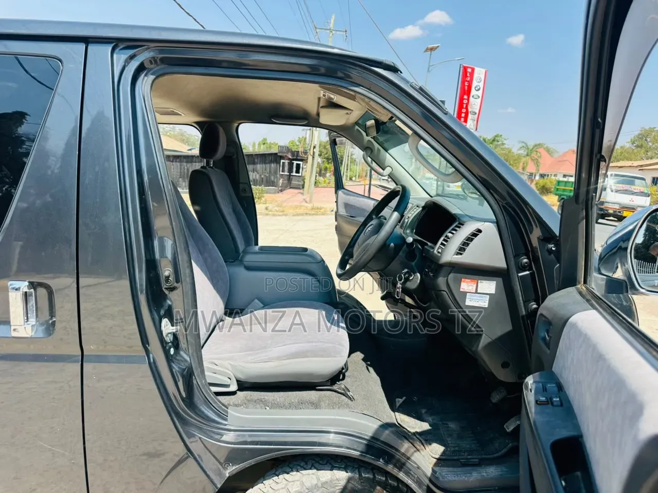 Toyota Quantum 2007 Black