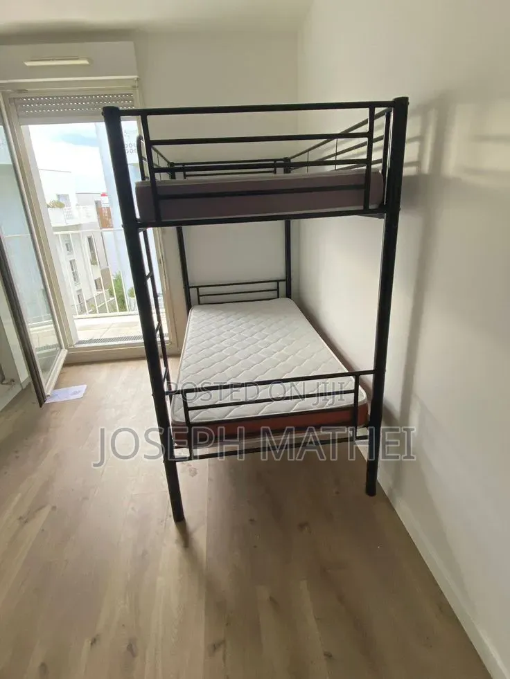 Bunk Beds 3/6
