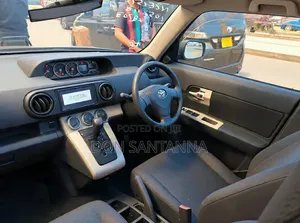 Toyota Corolla Rumion 2009 Black