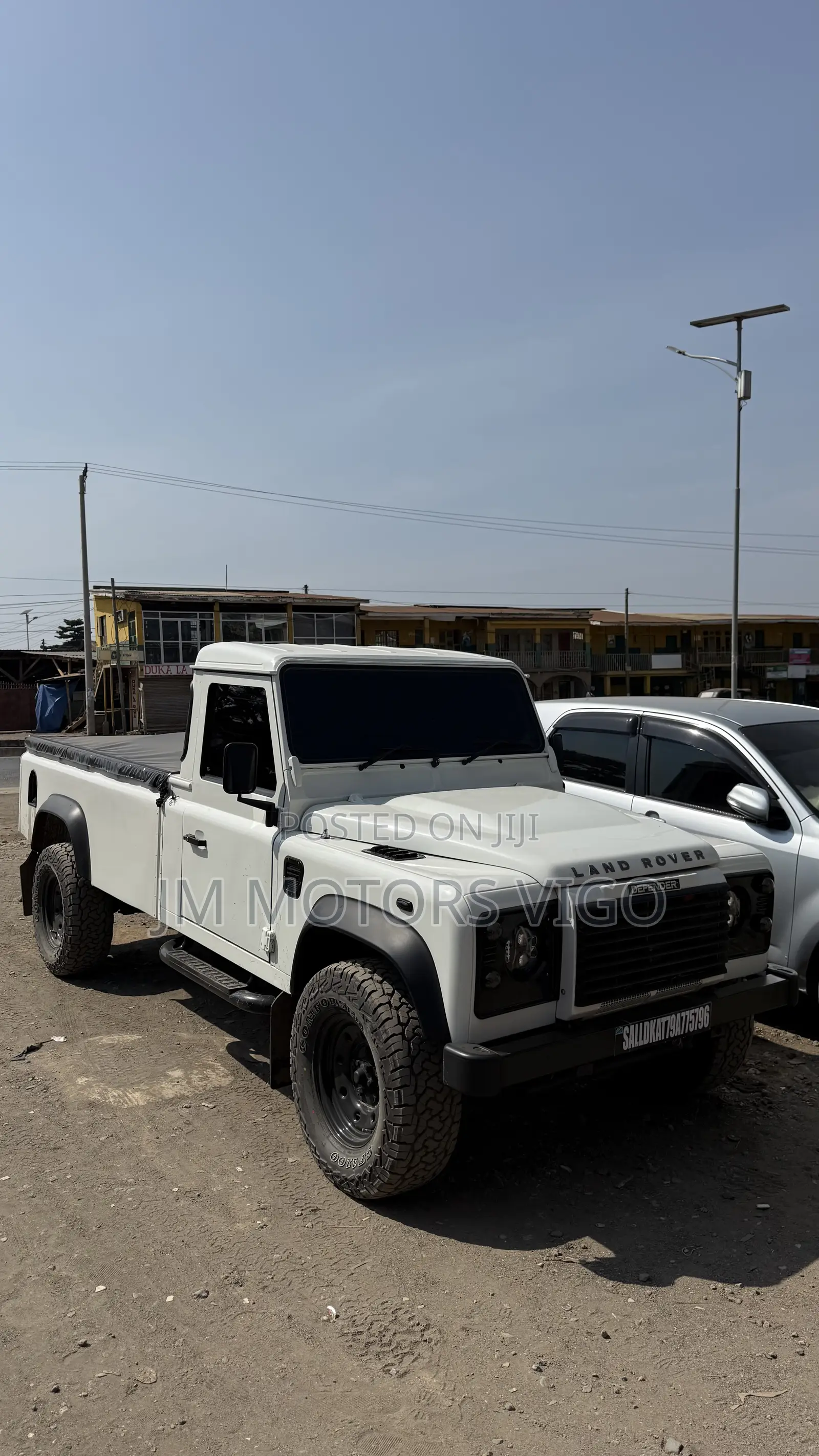 Land Rover Defender 2010 White