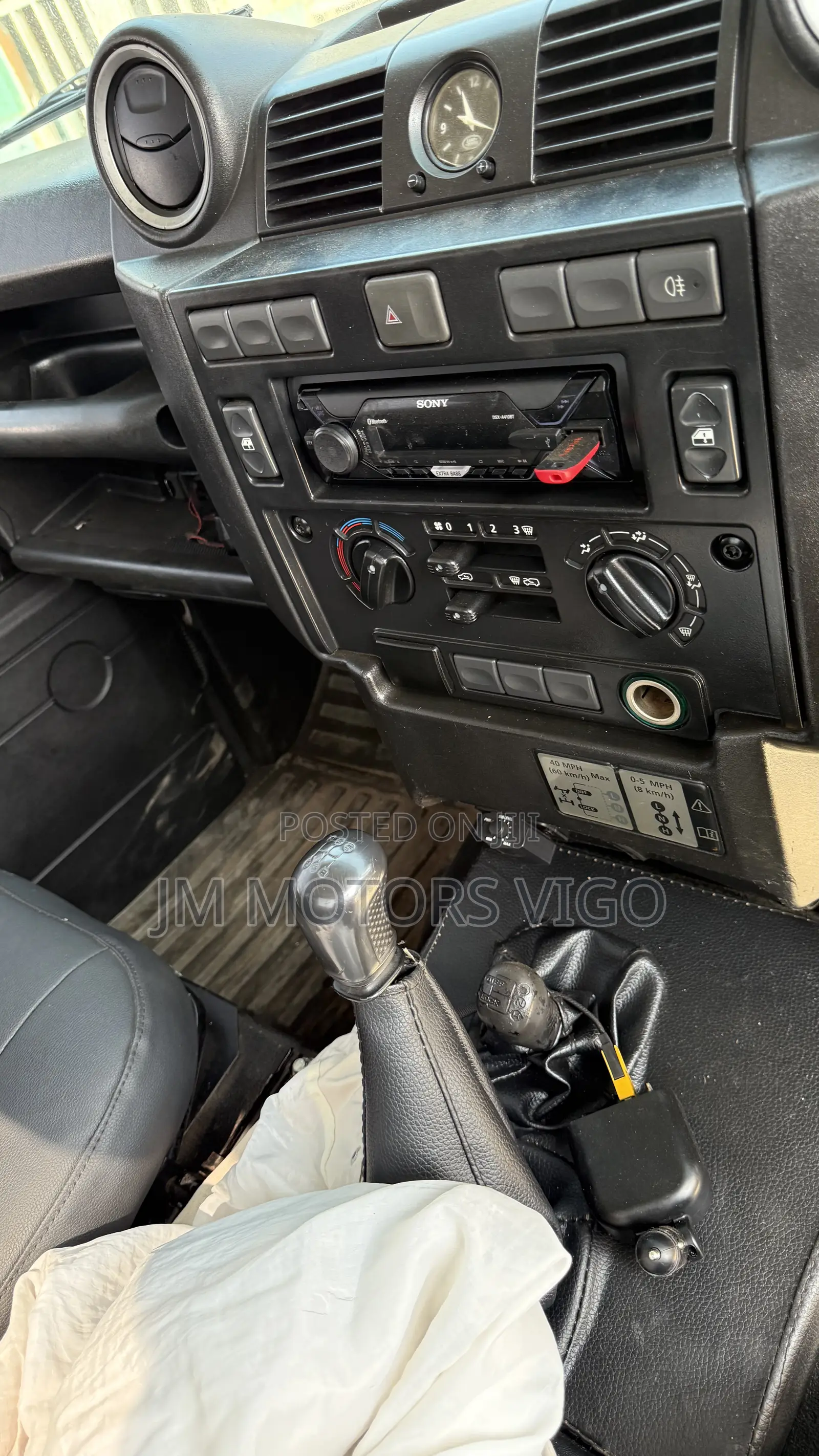 Land Rover Defender 2010 White
