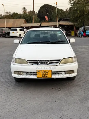 Toyota Carina 2001 White