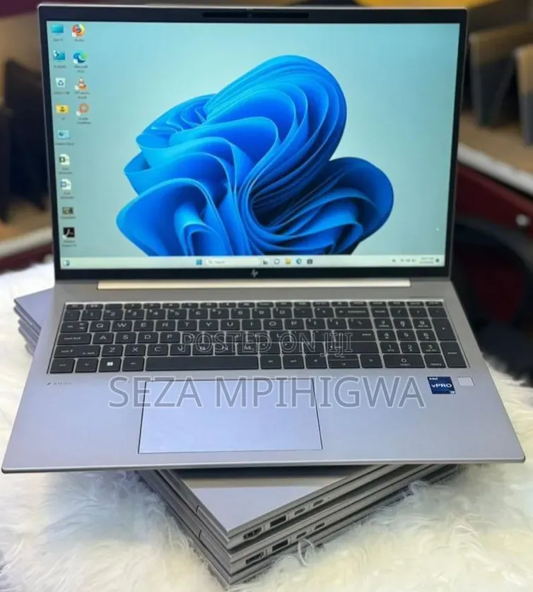 Laptop HP ZBook Firefly 16inch G9 16GB Intel Core i7 SSD 512GB