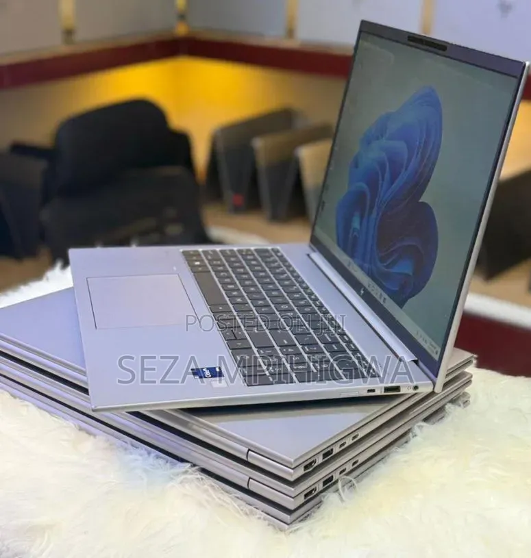 Laptop HP ZBook Firefly 16inch G9 16GB Intel Core i7 SSD 512GB