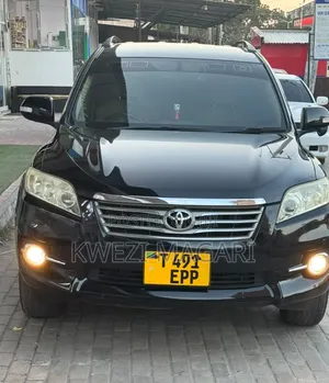 Toyota Vanguard 2010 Black