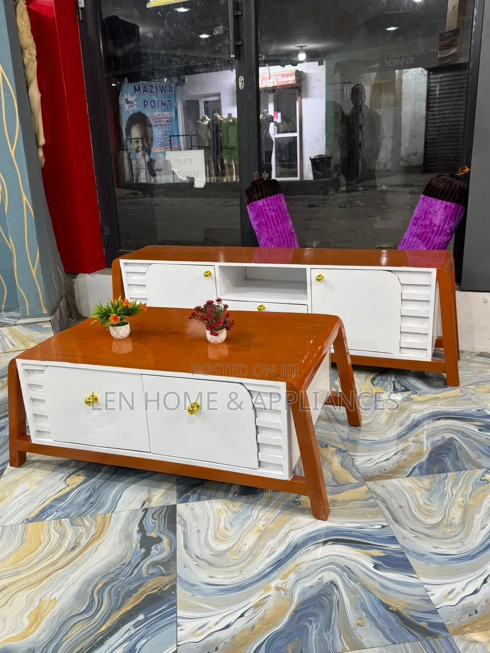 Coffee Table and Showcase Color White and Brown