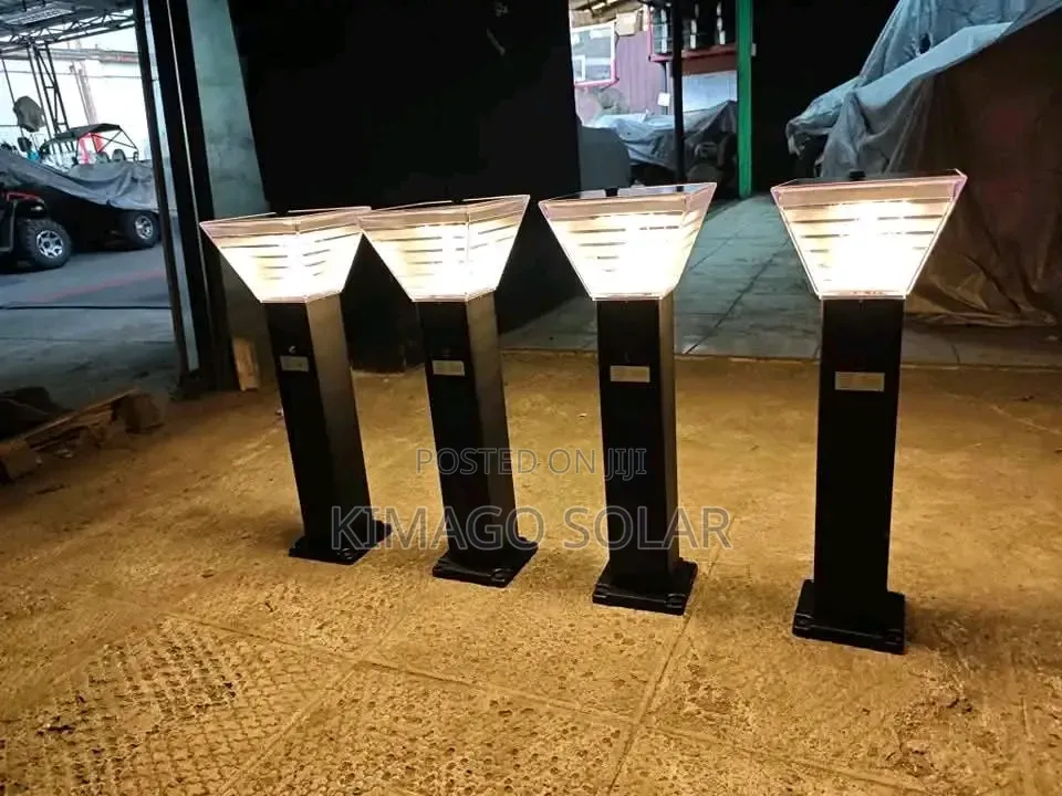 Stainless Steel Top Solar Bollard for Villa Estate